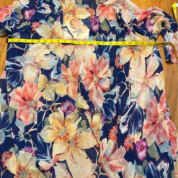 Hummingbird Floral Kimono - Picture 8 of 8